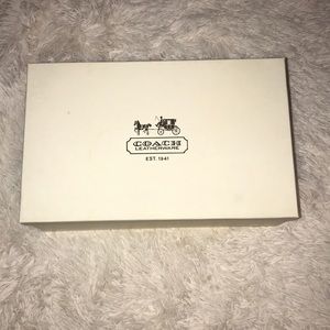 New condition Women’s vintage coach sneakers